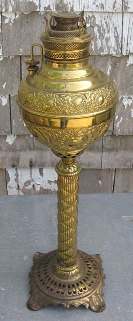 18: Antique "Miller" Pedestal Oil/Kerosene Lamp : Lot 18