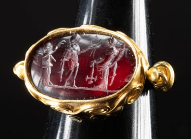 Roman Amethyst Intaglio w/ Gods in Gold Ring