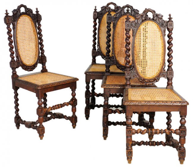197 FOUR ANTIQUE FRENCH VICTORIAN STYLE CHAIRS Lot 197