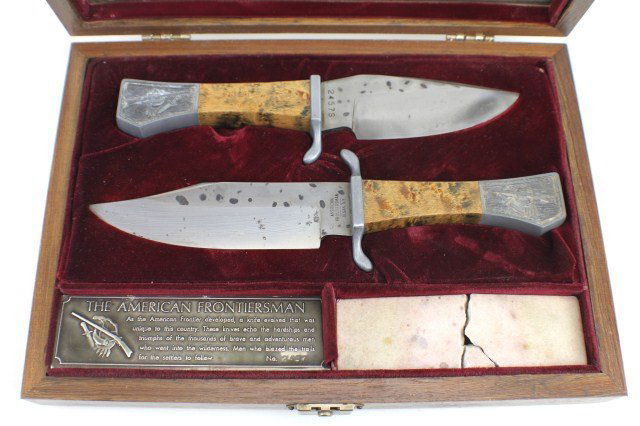 THE AMERICAN FRONTIERSMAN SET OF KNIVES : Lot 25716