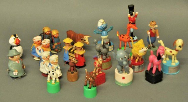 196: Lot of Ramp Walkers and Push-Up Toys : Lot 196