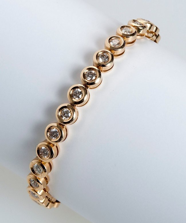 Tennis bracelet with box clasp with double safety 8, 75 Lot 361