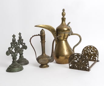 DECORATIVE BRASS GROUPING