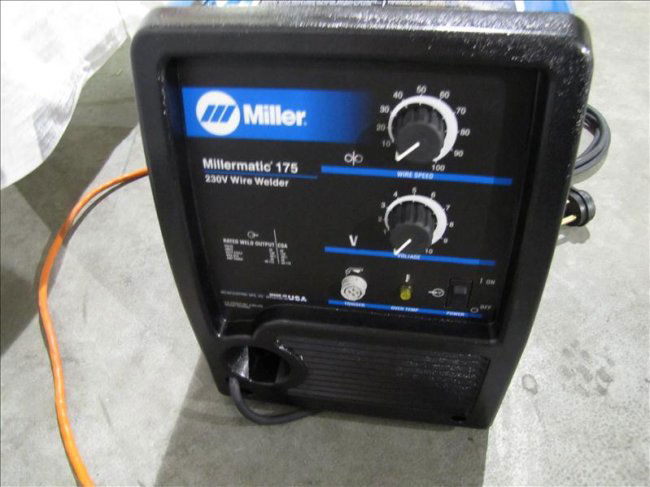 27: Millermatic 135/175 Mig Welder Unit : Lot 27