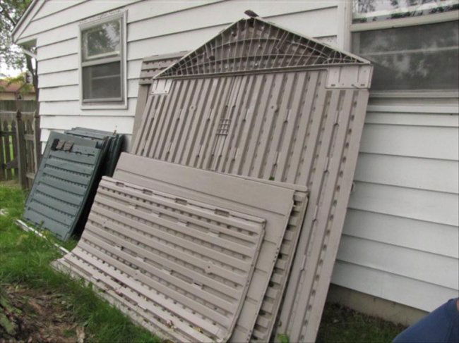 45: 7 X 11 Rubbermaid Utility Storage Shed : Lot 45