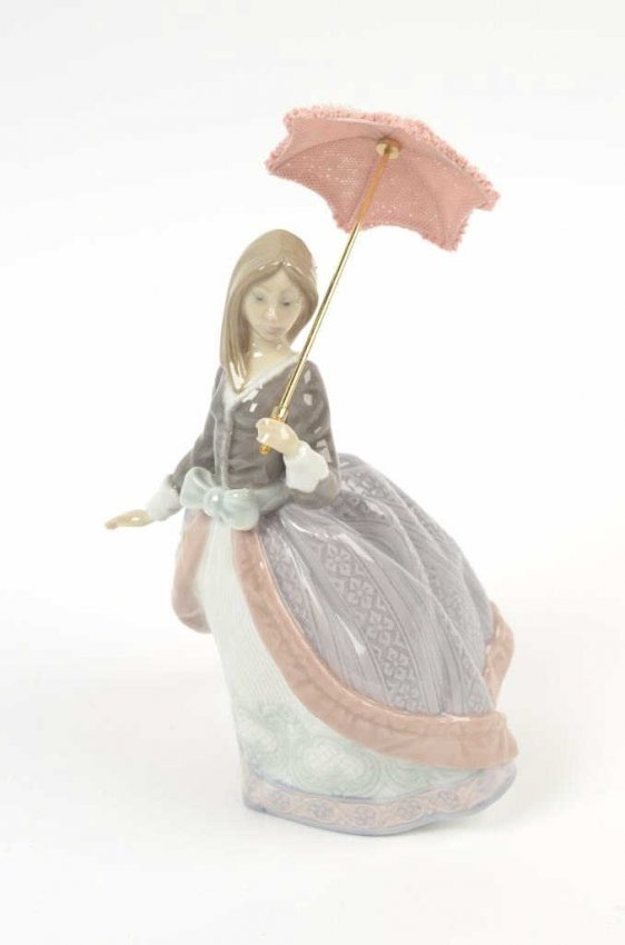 Lladro "Girl W/ Pink Umbrella Porcelain Figurine Lot 4