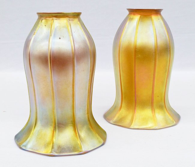 Pair Quezal Gold Iridescent Art Glass Lamp Light Shades Lot 249