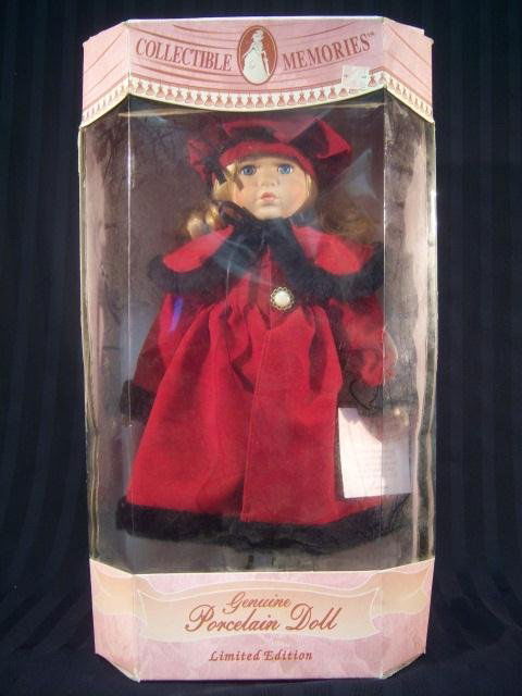 335: 2 - Vintage Collectible Memories Porcelain Dolls : Lot 335