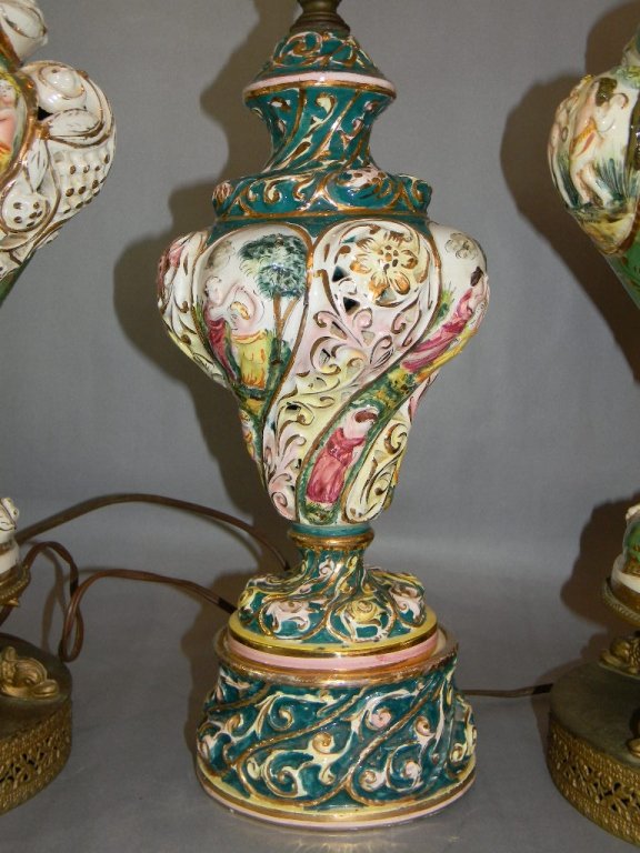 3 VINTAGE ITALIAN CERAMIC GILDED CHERUB LAMPS Lot 35