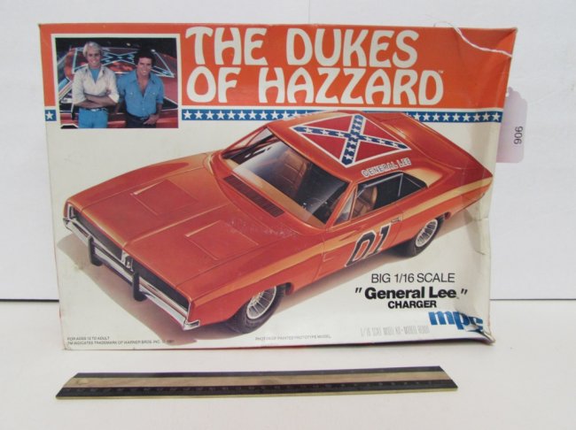 dukes of hazzard general lee model kit