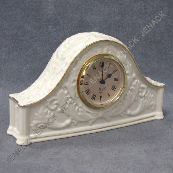 16 LENOX PORCELAIN QUARTZ CLOCK Lot 16