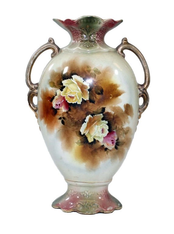 ANTIQUE ROYAL FENTON FLOWER VASE Lot 403