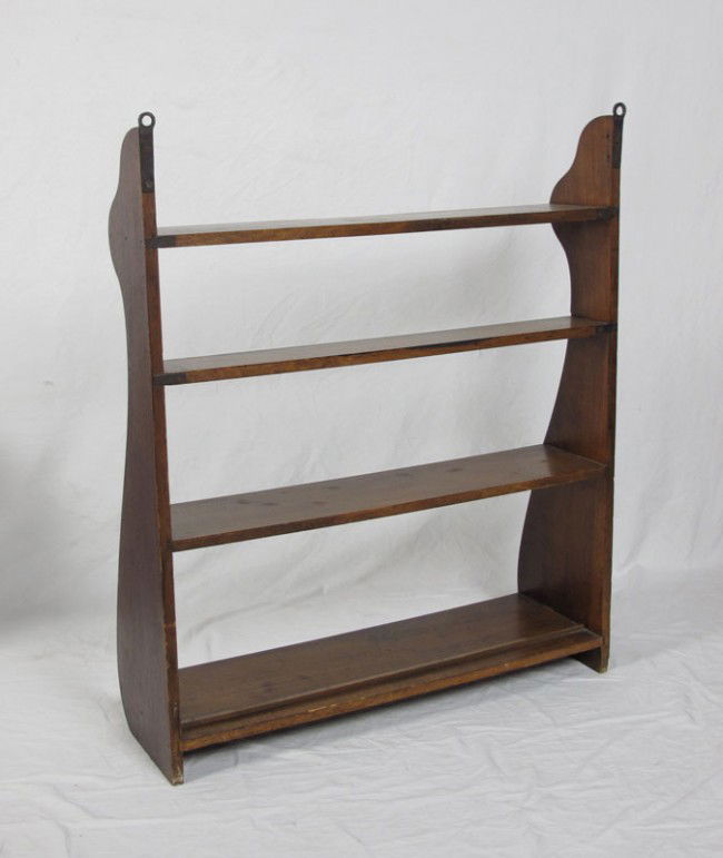 92 AMERICAN PRIMITIVE WHALE TAIL SHELF Lot 92