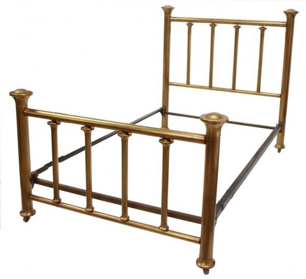 ANTIQUE AMERICAN BRASS BED Lot 233