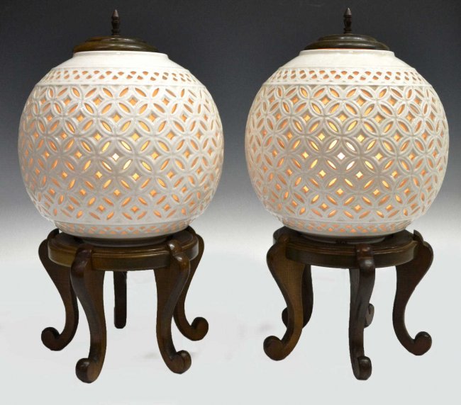 211: ASIAN PIERCED WHITE CERAMIC GINGER JAR TABLE LAMPS ...