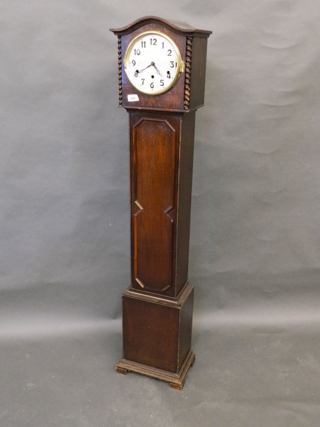 A 1930s oak cased Grandmother clock with Westminster : Lot 846