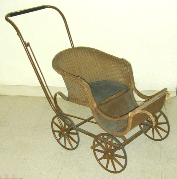 5050: HEYWOOD WAKEFIELD WICKER BABY STROLLER : Lot 5050