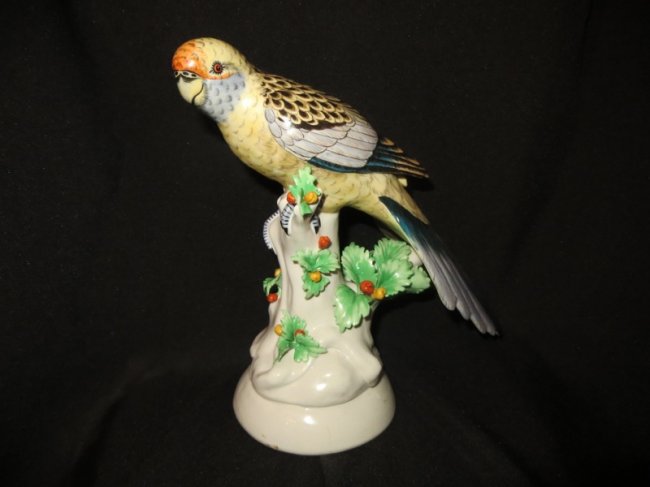 Vintage Mottahedeh, Italy, Porcelain Parrot : Lot 79