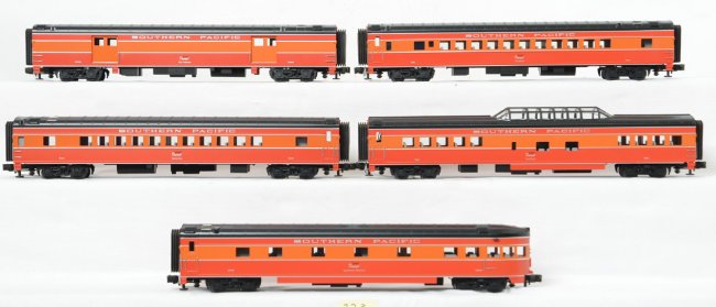 MTH Southern Pacific Daylight 5 car passenger set : Lot 223