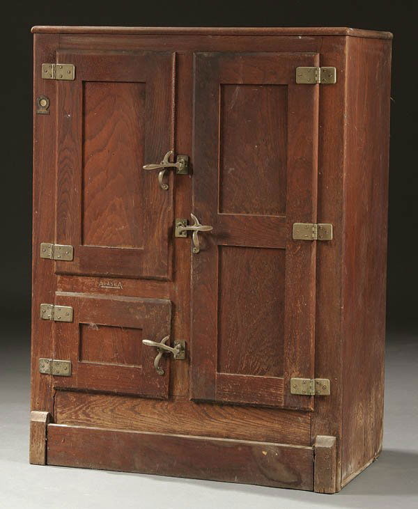 832 A VINTAGE "ALASKA" OAK ICE BOX circa 1900. 3 dra Lot 832