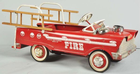 848: Pressed Steel Murray Flat-Faced Pedal Fire Truck. : Lot 848