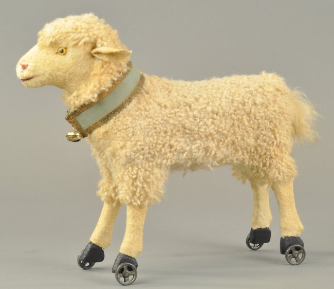 GERMAN SQUEAK TOY SHEEP Lot 1766