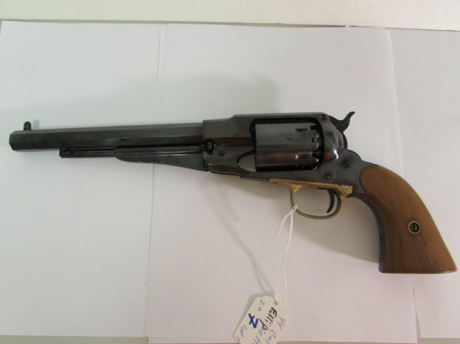 44 cal F.LLI PIETTA SIX SHOOTER BLACK POWDER GUN : Lot 7