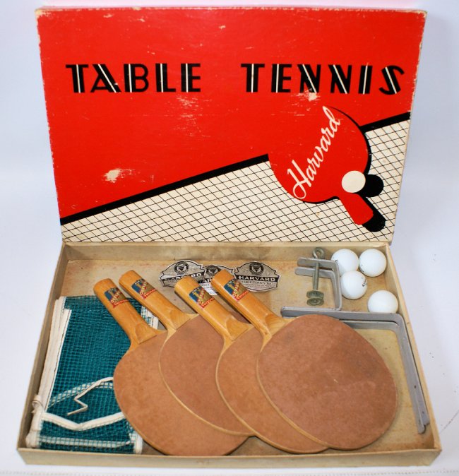 Vintage 1960's HARVARD TABLE TENNIS GAME SET 606 in Lot 1238