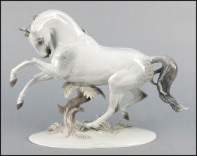 ROSENTHAL PORCELAIN HORSE. : Lot 1182100