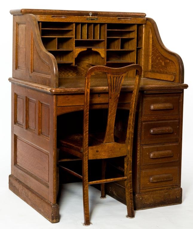 OAK ROLL TOP "DERBY DESK" BOSTON Lot 1370