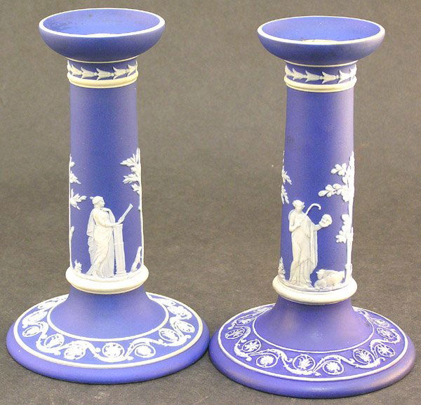 4036 Wedgwood Jasperware candlesticks blue Lot 4036