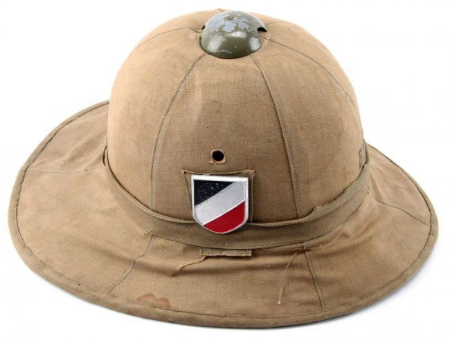 WWII GERMAN AFRIKA KORPS SUMMER PITH HELMET : Lot 8043