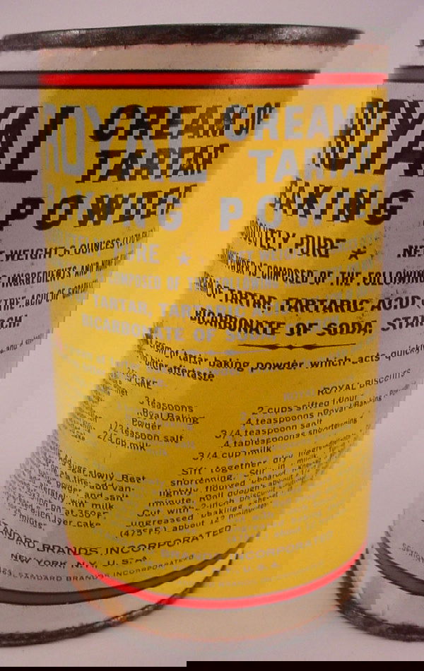 2441 "Royal Cream of Tartar Baking Powder" tin. 4"h x Lot 2441