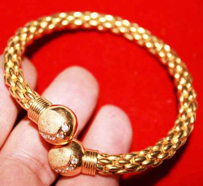 Ladies 22K Solid Gold Bracelet Lot 47