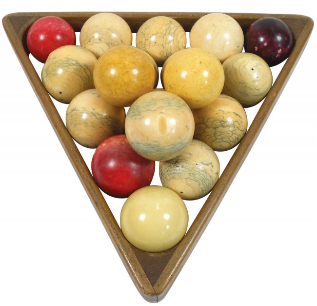 Billiard balls & triangle, 18 ivory carom balls, sized Lot 1754