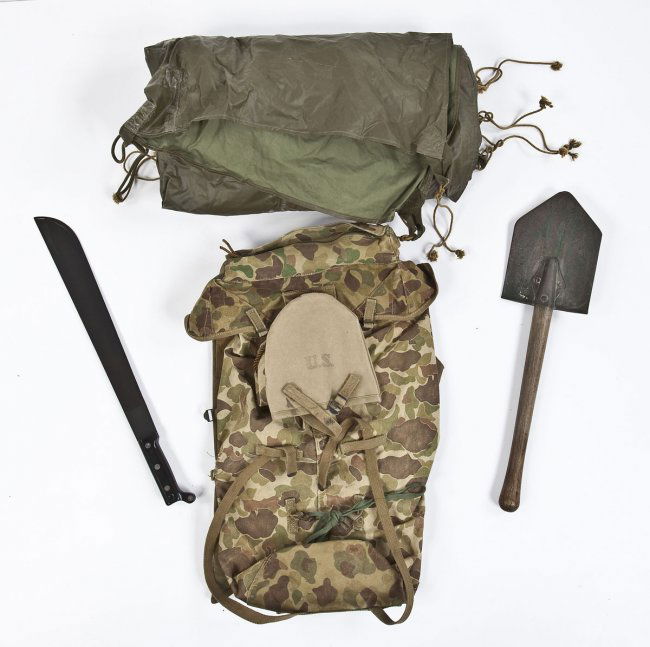 279 WWII Era USMC Jungle Pack Lot 279