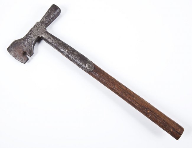 Medieval Woodworking Hammer & Axe Tool : Lot 82