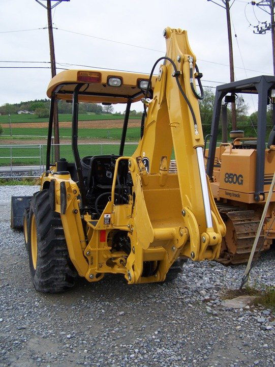 168 2007 John Deere 110 4x4 Tractor Loader Backhoe Lot 168
