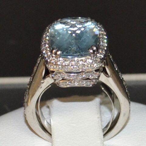 18kwg Aquamarine & Diamond Ring Charles Krypell : Lot 35A